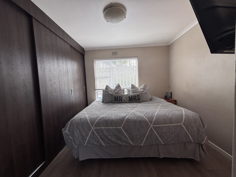 To Let 3 Bedroom Property for Rent in Sunningdale Western Cape